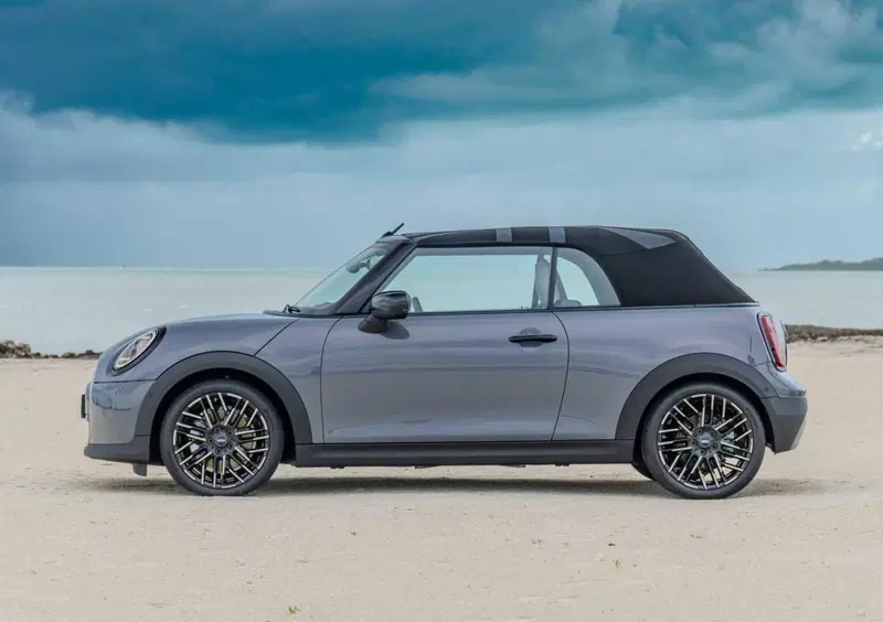 MINI Mini Cabrio (2023-->>) (8)