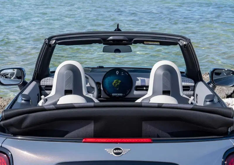 MINI Mini Cabrio (2023-->>) (16)
