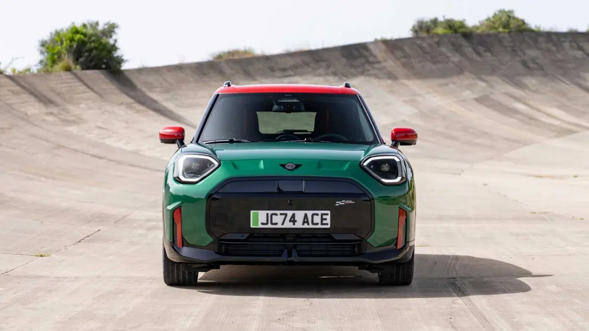 MINI Mini Aceman eJCW JCW (2)