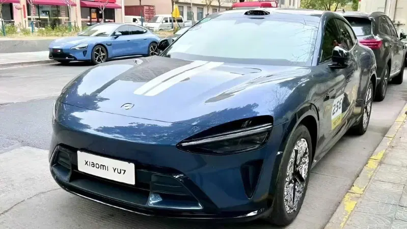 Avvistata la nuova Xiaomi YU7: ecco com'&egrave; dal vivo la rivale di Tesla Model Y [Foto Spia]