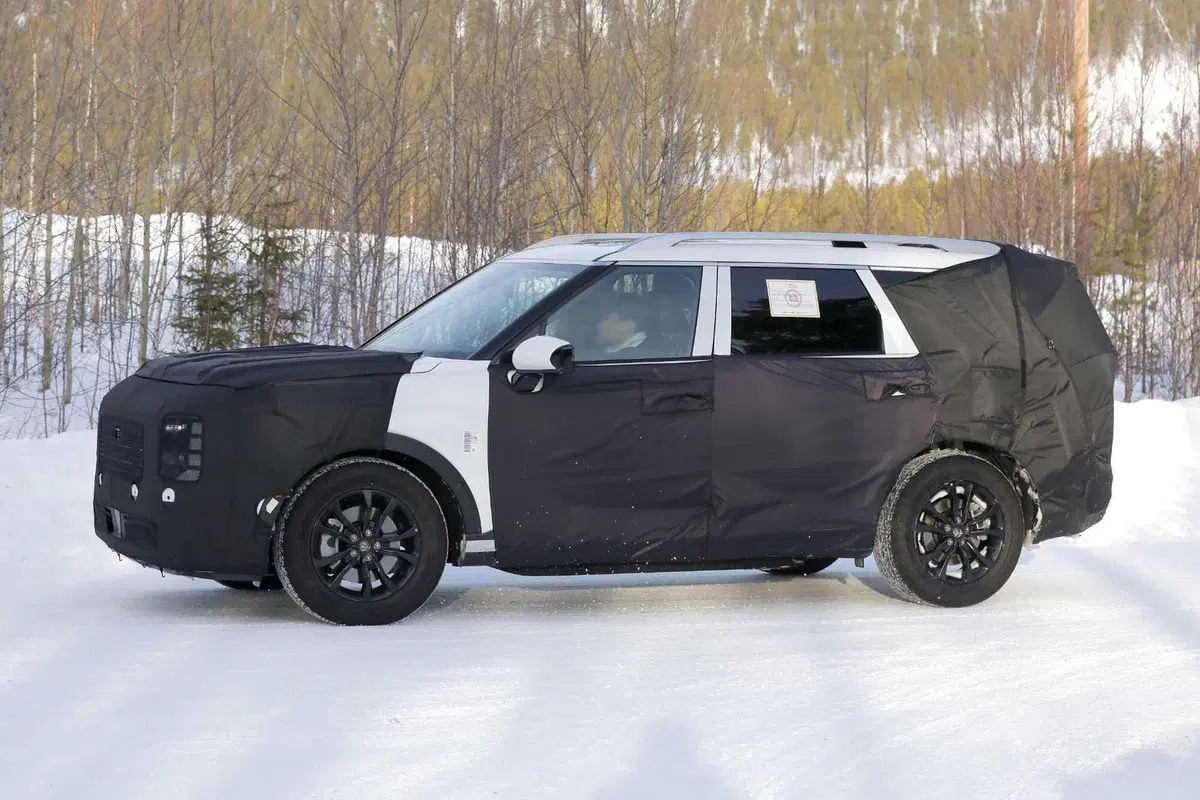 Hyundai Palisade XRT: il SUV premium pronto per l'off-road [Foto Spia] (5)