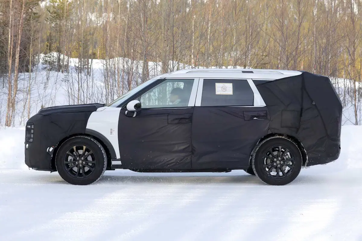 Hyundai Palisade XRT: il SUV premium pronto per l'off-road [Foto Spia] (6)