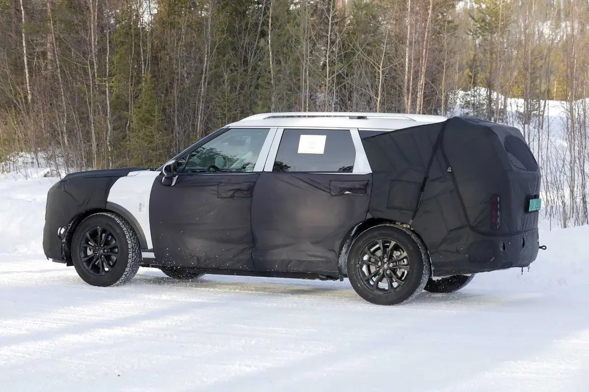 Hyundai Palisade XRT: il SUV premium pronto per l'off-road [Foto Spia] (7)
