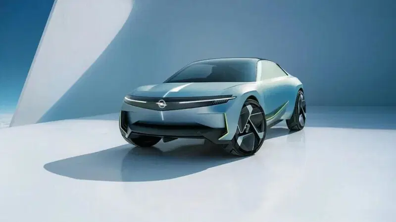Nuova Opel Corsa: la settima generazione punta tutto sull'elettrificazione 