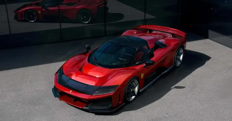 Ferrari "vieta" i colori troppo sfacciati per consevare il valore