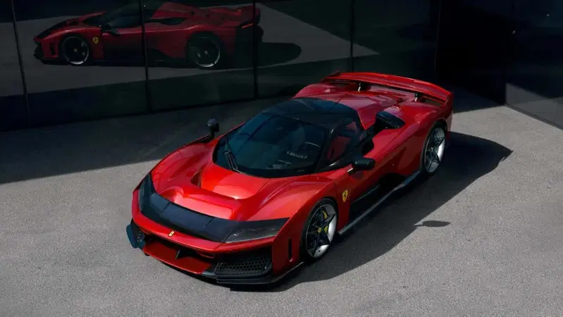 Ferrari "vieta" i colori troppo sfacciati per consevare il valore