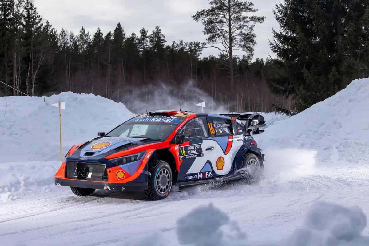 WRC25 Svezia d2. Tanak, Katsuta, Evans sul filo del rasoio