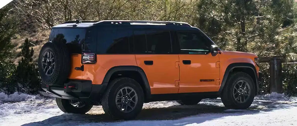 Jeep Recon: ecco la nuova Wrangler elettrica le prime foto definitive (4)