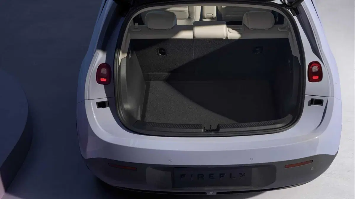 Firefly: non è una Fiat ma una elettrica da 10 kWh/100 km (3)