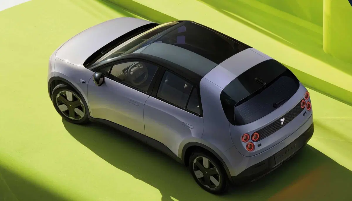 Firefly: non è una Fiat ma una elettrica da 10 kWh/100 km (8)