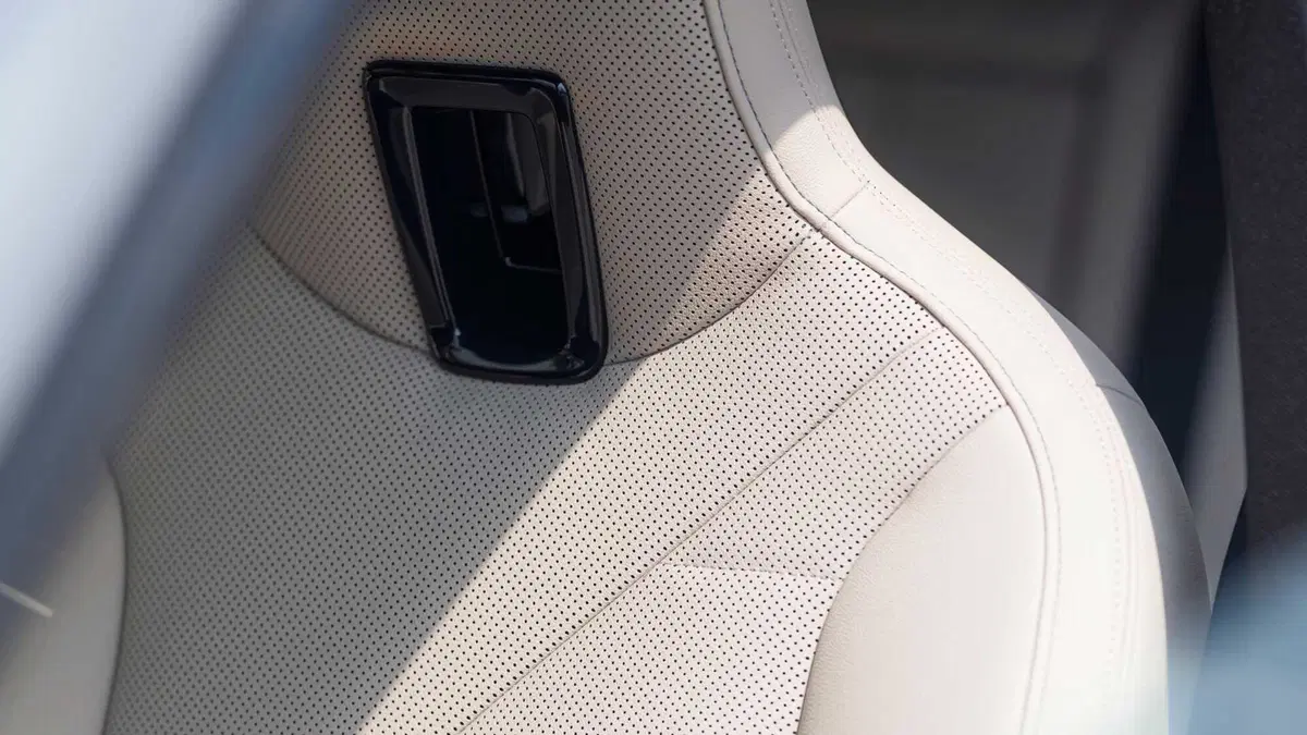 BMW iX M60 (16)