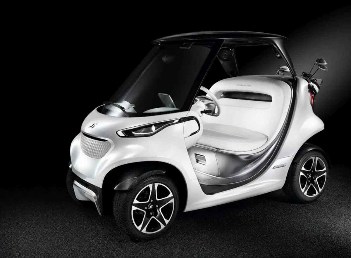 Mercedes-Benz Golf Car, la Stella anche sul green