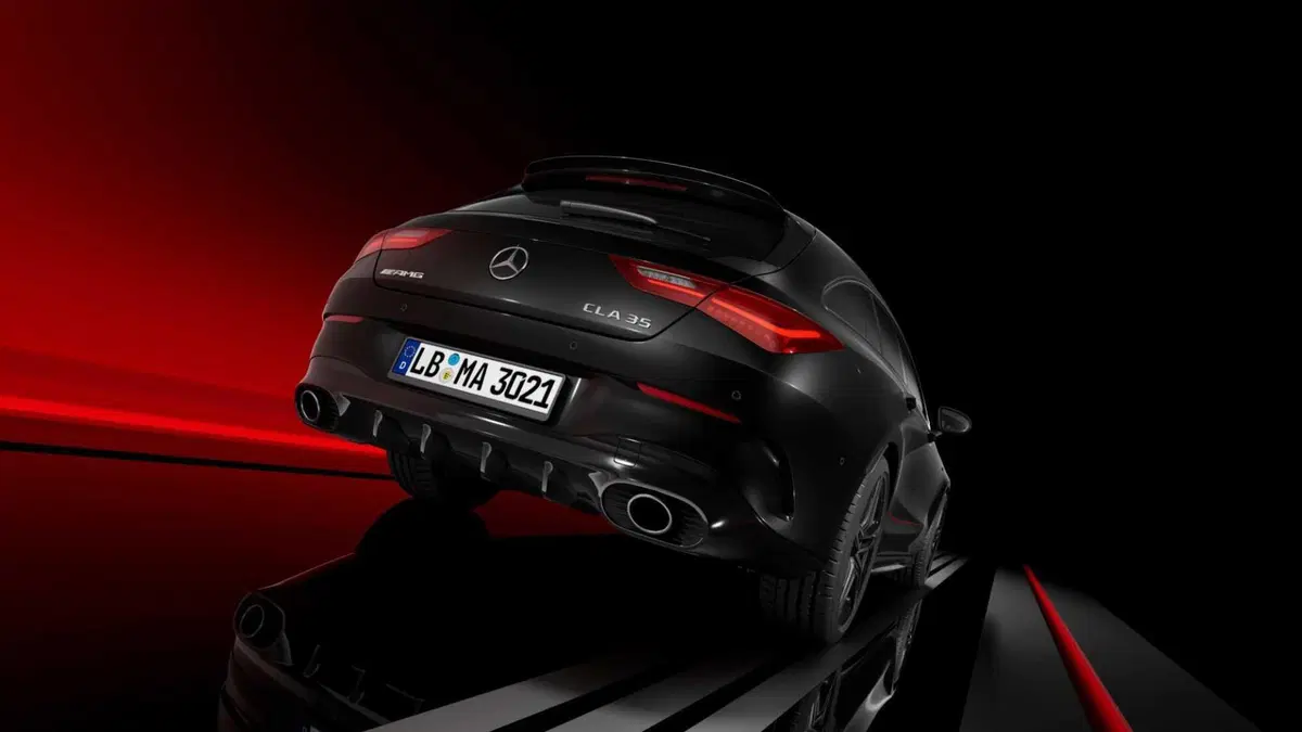 Mercedes-Benz CLA Shooting Brake AMG 35 Premium AMG 4matic auto (3)