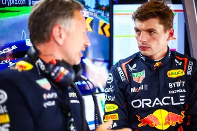 F1. Horner risponde alle accuse: "Max Verstappen &egrave; felice in Red Bull. Non andr&agrave; in Aston Martin"