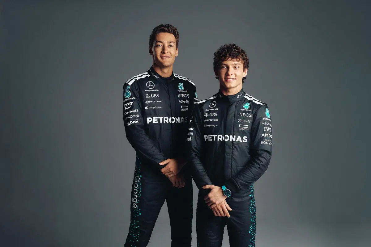 Formula 1 2025. Mercedes, svelata la W16 di Kimi Antonelli e George Russell (2)