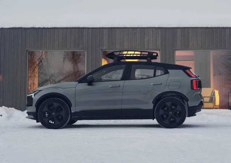 Volvo EX30 Cross Country (2025-->>) (4)