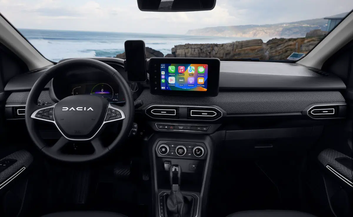 Dacia Jogger: la familiare versatile si aggiorna con un occhio alla sicurezza e al comfort (4)