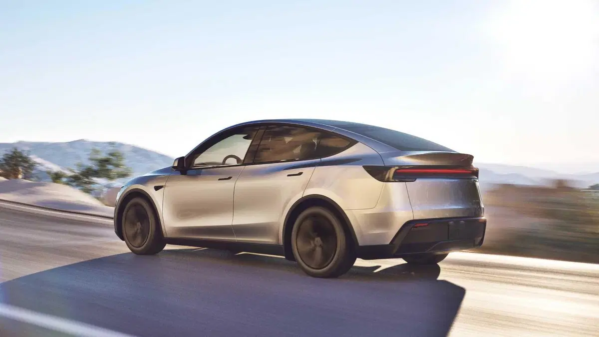 Tesla Model Y Long Range Dual Motor awd (6)