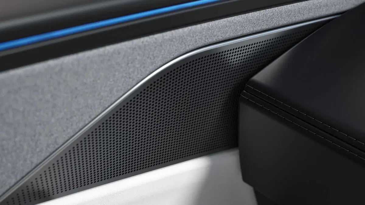 Tesla Model Y Long Range Dual Motor awd (19)