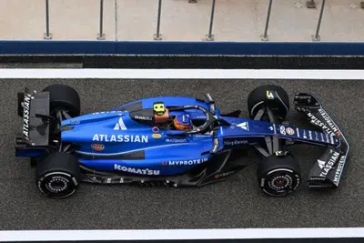 F1 2025. Test prestagionali Bahrain, Sainz al top davanti ad Hamilton e Leclerc: ecco come &egrave; andata la seconda giornata