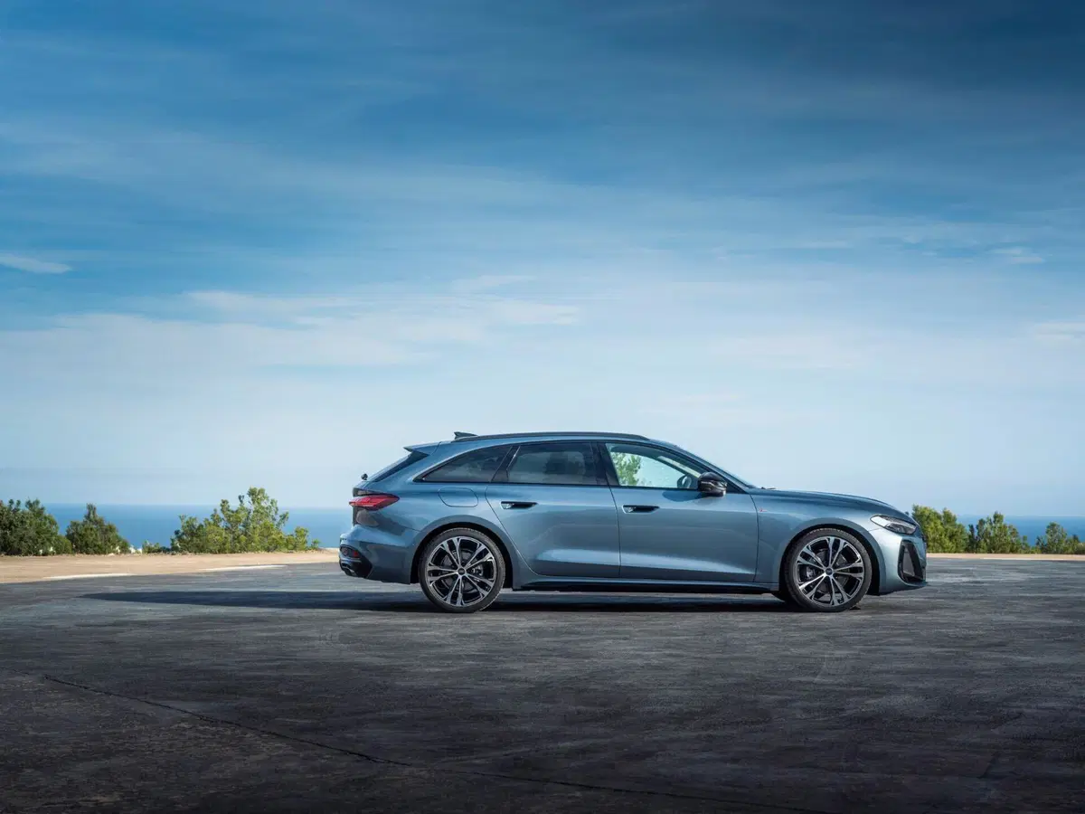 Nuova Audi A5: motorizzazioni, allestimenti, optional e prezzi. Guida all’acquisto (6)