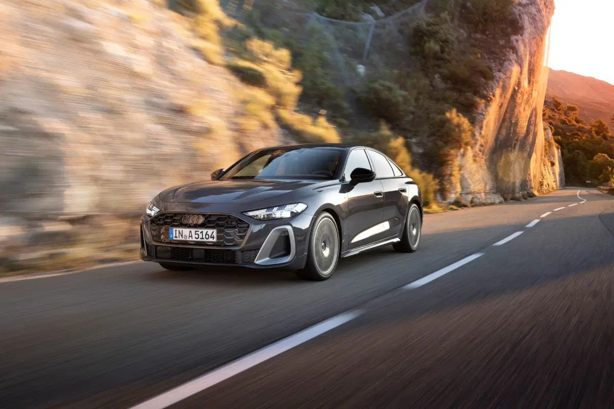 Nuova Audi A5: motorizzazioni, allestimenti, optional e prezzi. Guida all’acquisto (35)