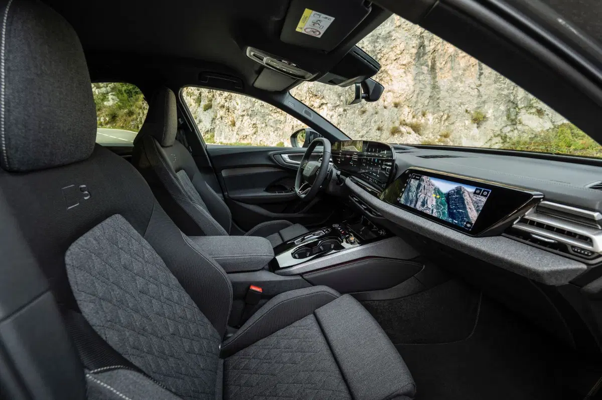 Nuova Audi A5: motorizzazioni, allestimenti, optional e prezzi. Guida all’acquisto (38)