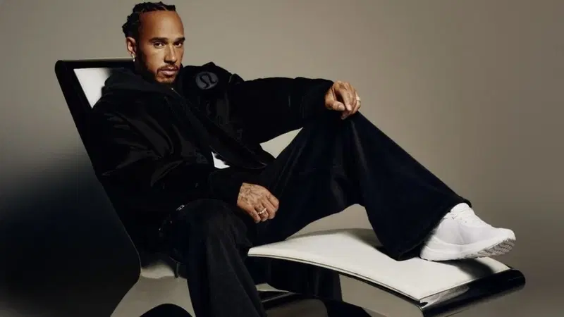 F1. Perch&eacute; Lewis Hamilton non va paragonato a nessun altro pilota? "Sono nero, non ho moglie o figli. La mia priorit&agrave; &egrave; vincere"