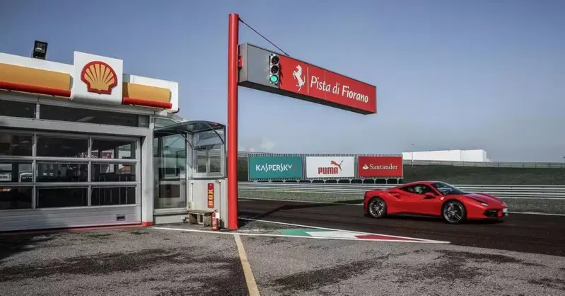 Ferrari, la nuova pista a Fiorano per le auto stradali, dove si far&agrave;