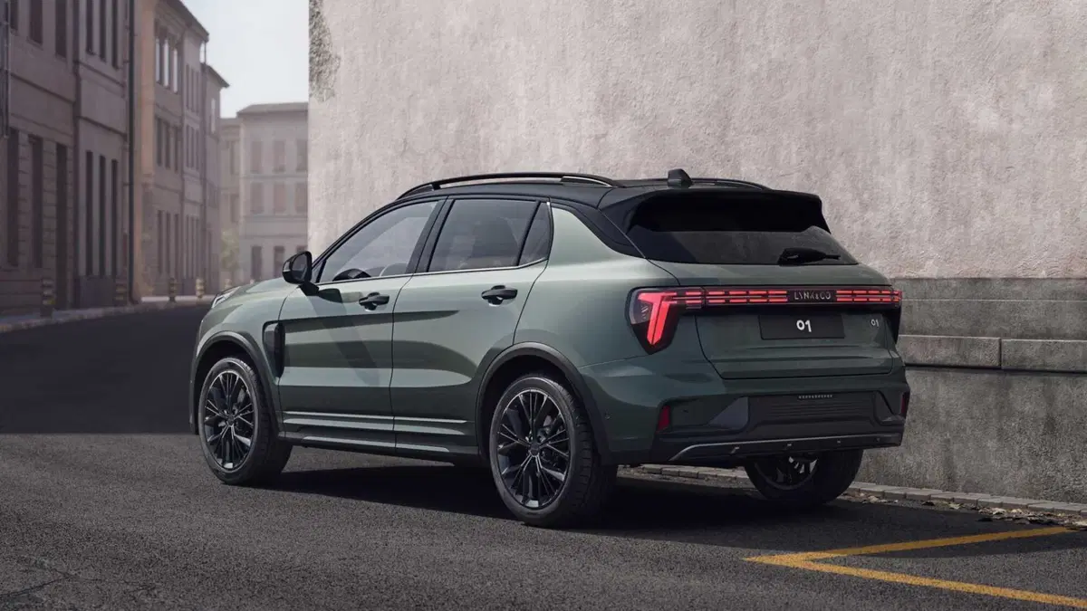 Lynk & Co 01 01 1.5 td phev (4)