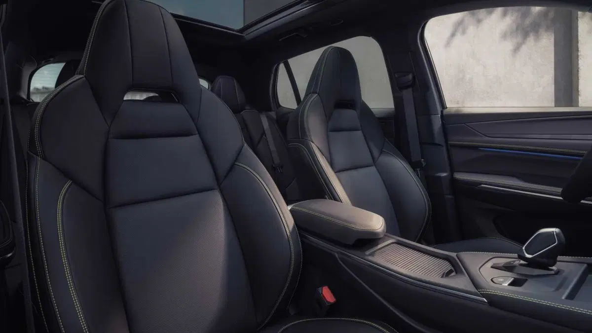 Lynk & Co 01 01 1.5 td phev (8)