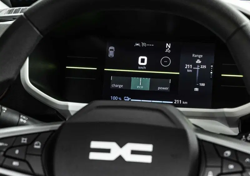 Dacia Spring (11)