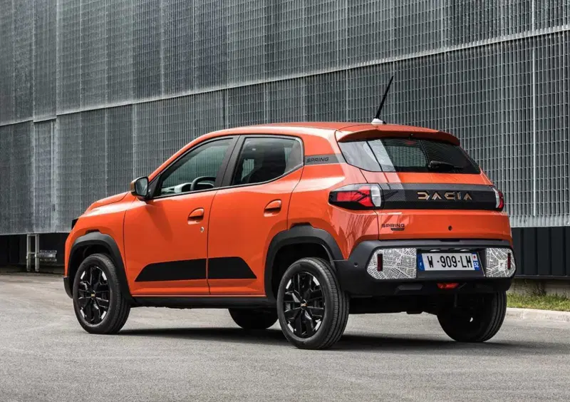 Dacia Spring (5)