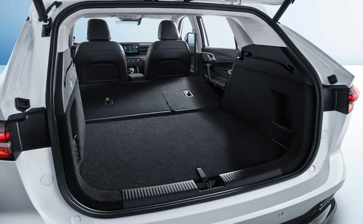Le SUV del 2025 a confronto: MG HS (17)