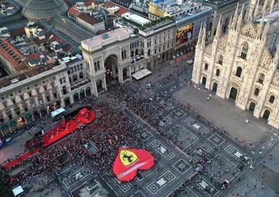 F1. Ferrari conquista Milano: tutte le informazioni, le strade e le fermate della metro M1 chiuse per l'evento con Leclerc ed Hamilton 