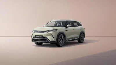 BYD va a 1000: la ricarica col voltaggio pi&ugrave; alto al mondo