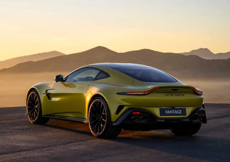 Aston Martin Vantage Coupé (2024-->>) (5)