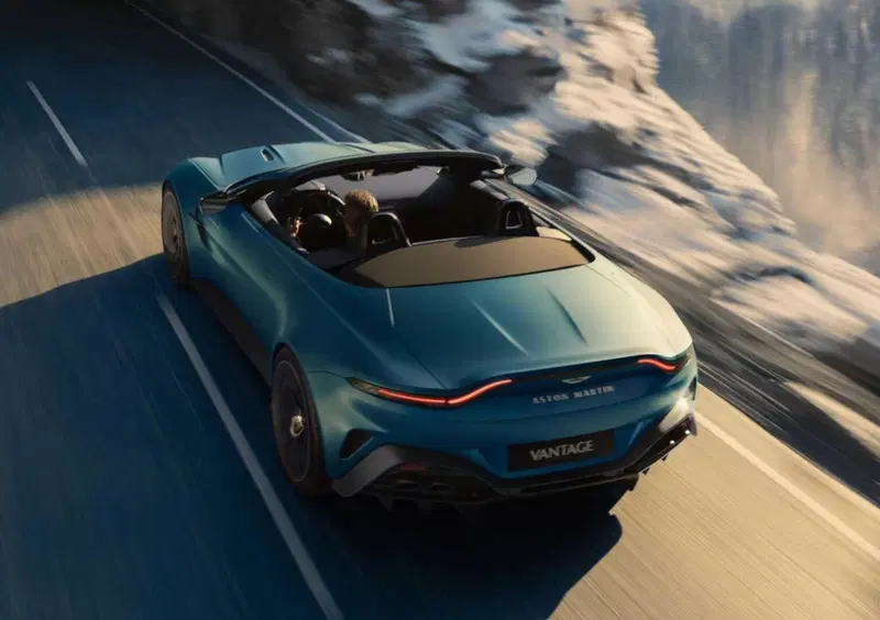 Aston Martin Vantage Roadster (2025-->>) (12)