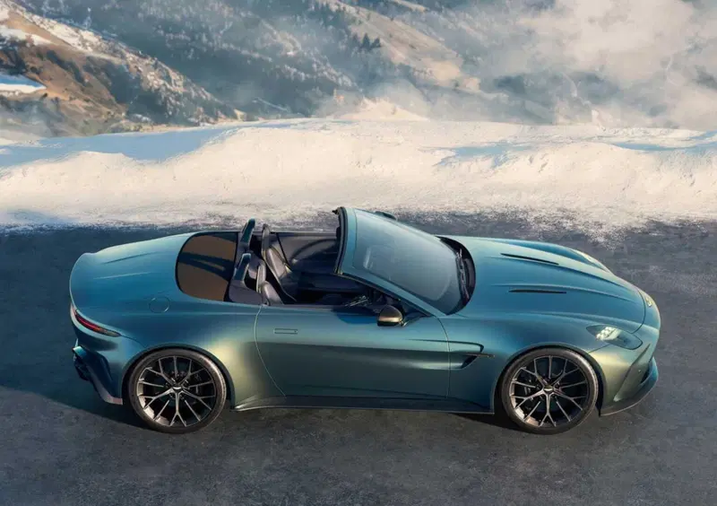 Aston Martin Vantage Roadster (2025-->>) (9)