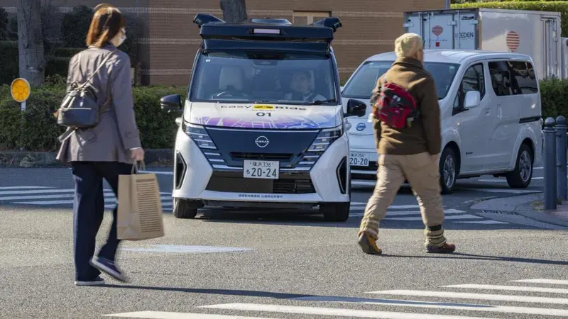 Nissan Giappone, l'auto senza pilota per la prima volta su strada [VIDEO]