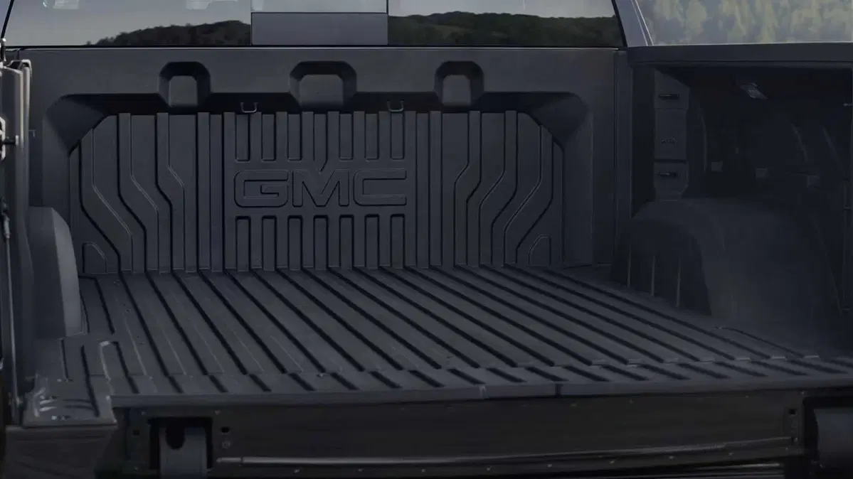 GMC Sierra (2025-->>) (8)