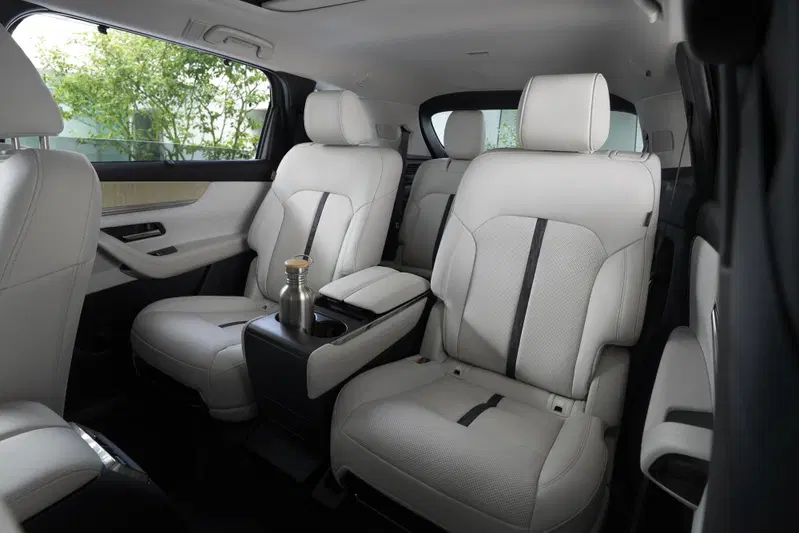 Interni nuova Mazda CX-80