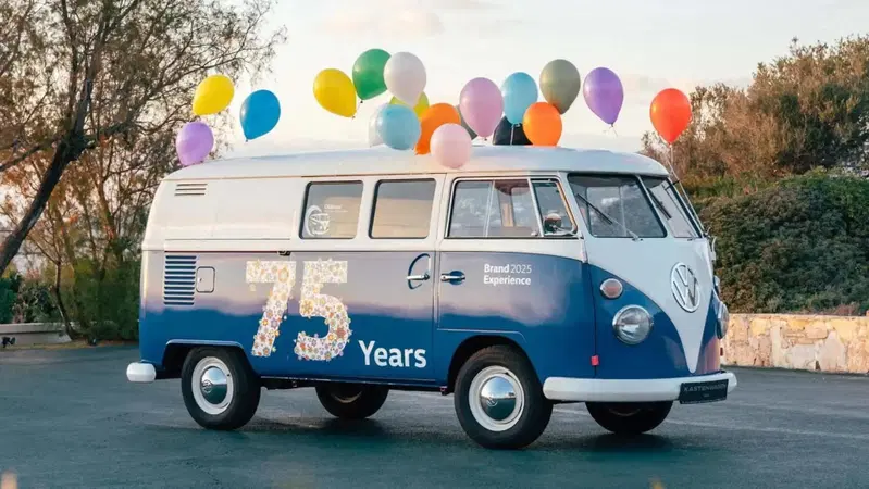 Il primo Bulli T1 in versione 75&deg; compleanno (1950)