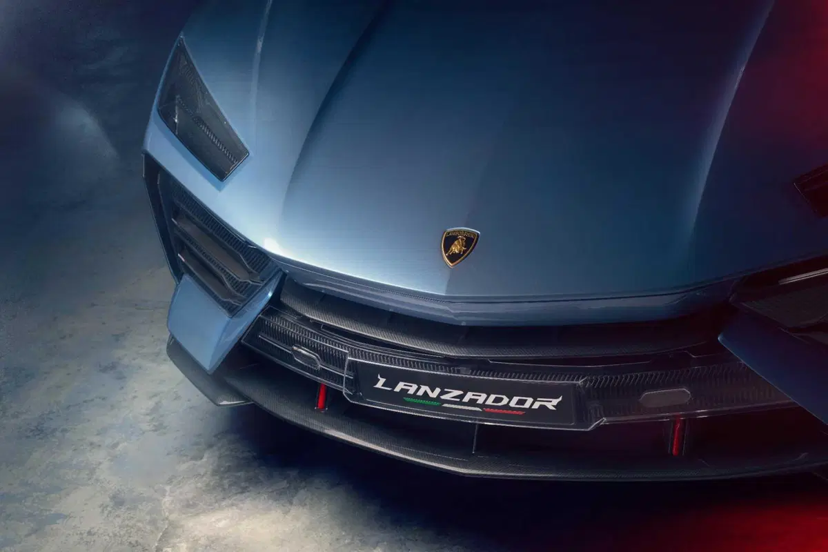 Lamborghini Lanzador concept: prima elettrica del Toro per il 2028 (12)