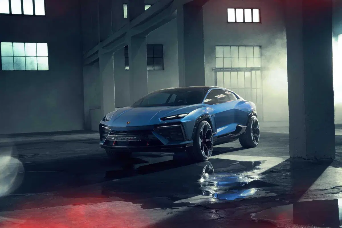 Lamborghini Lanzador concept: prima elettrica del Toro per il 2028 (26)