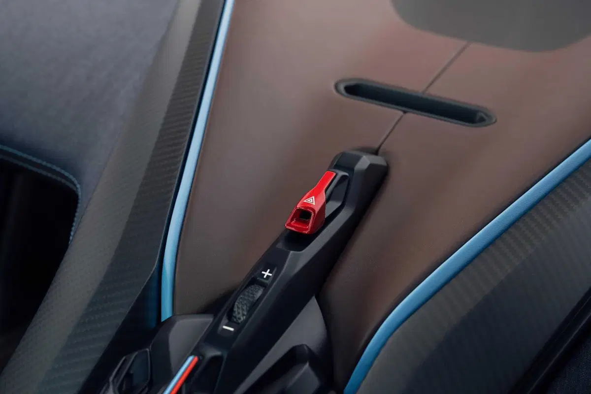 Lamborghini Lanzador concept: prima elettrica del Toro per il 2028 (43)