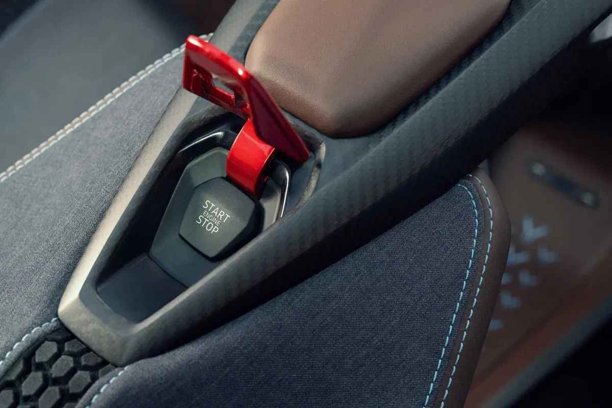 Lamborghini Lanzador concept: prima elettrica del Toro per il 2028 (47)