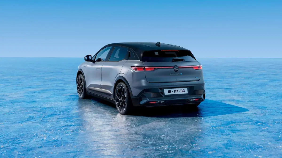 Renault Megane E-Tech: arriva il One Pedal (anche su Renault 5), ecco tutti gli aggiornamenti  (6)
