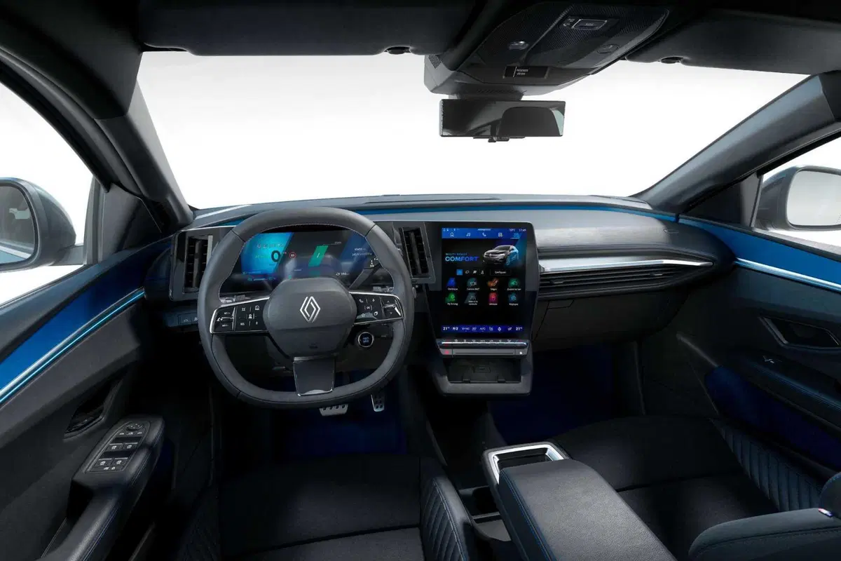 Renault Megane E-Tech: arriva il One Pedal (anche su Renault 5), ecco tutti gli aggiornamenti  (14)