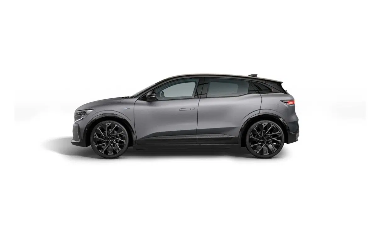 Renault Megane E-Tech: arriva il One Pedal (anche su Renault 5), ecco tutti gli aggiornamenti  (16)